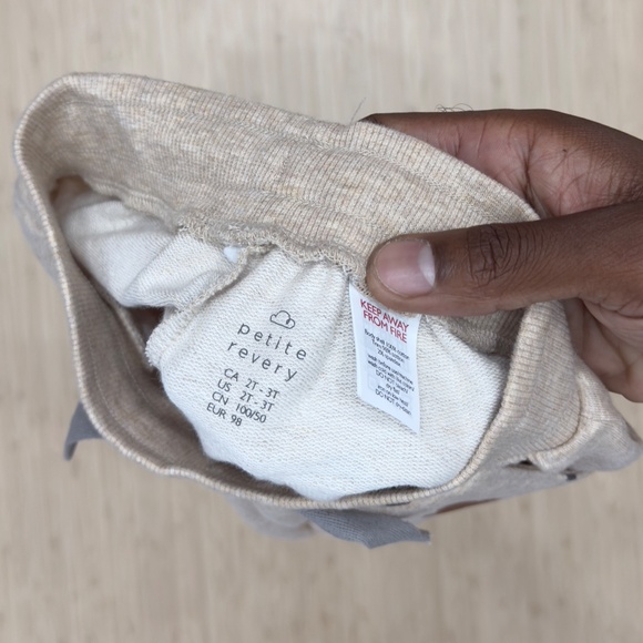 Petite Revery Kids Shorts - size 2T - 3T - Picture 3 of 4